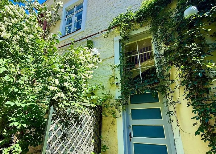 Luxury 2bd In The Heart Of Medieval Old Town 公寓